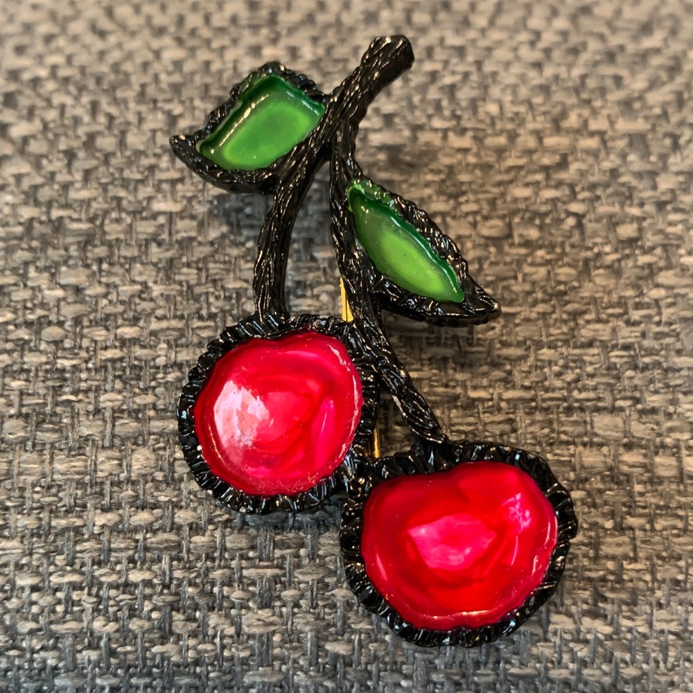 Vintage Cherry Pin - Picture 12 of 16